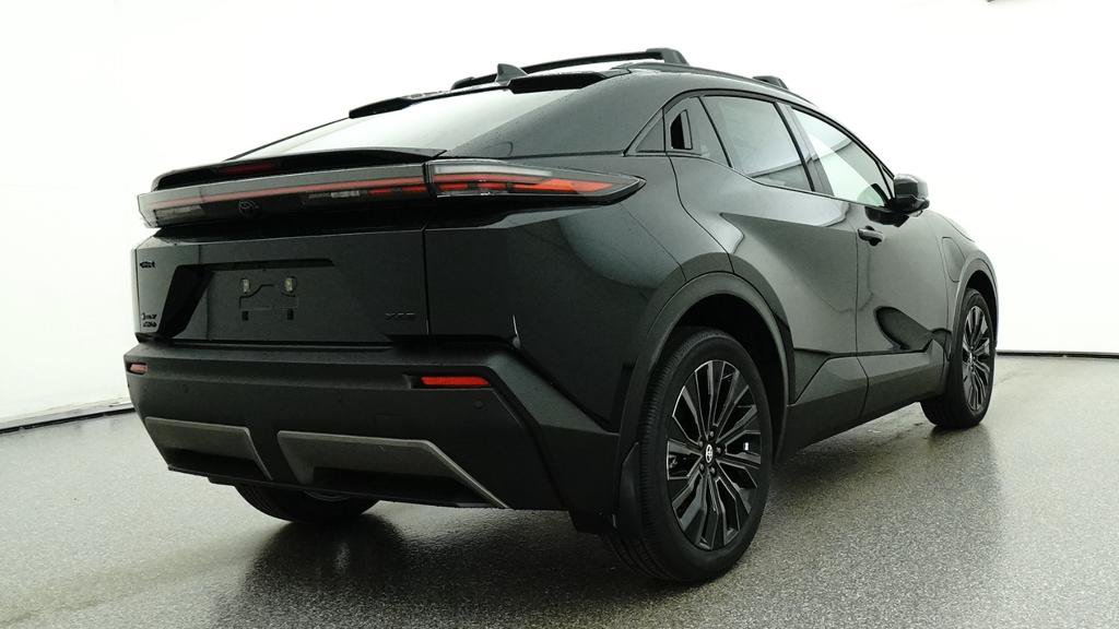 New 2026 Toyota C-HR AWD/4WD image 27