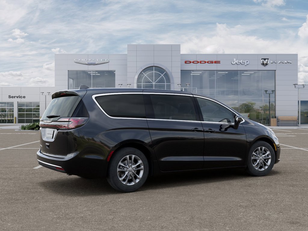 New 2026 Chrysler Pacifica Select FWD image 4
