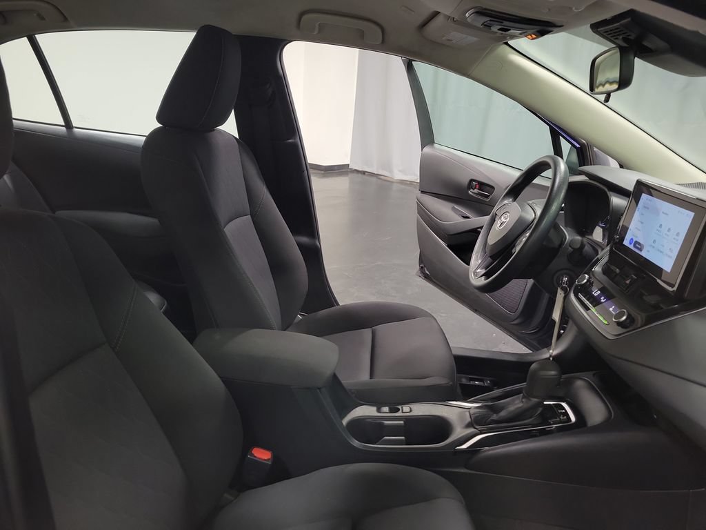 Used 2024 Toyota Corolla LE FWD image 30