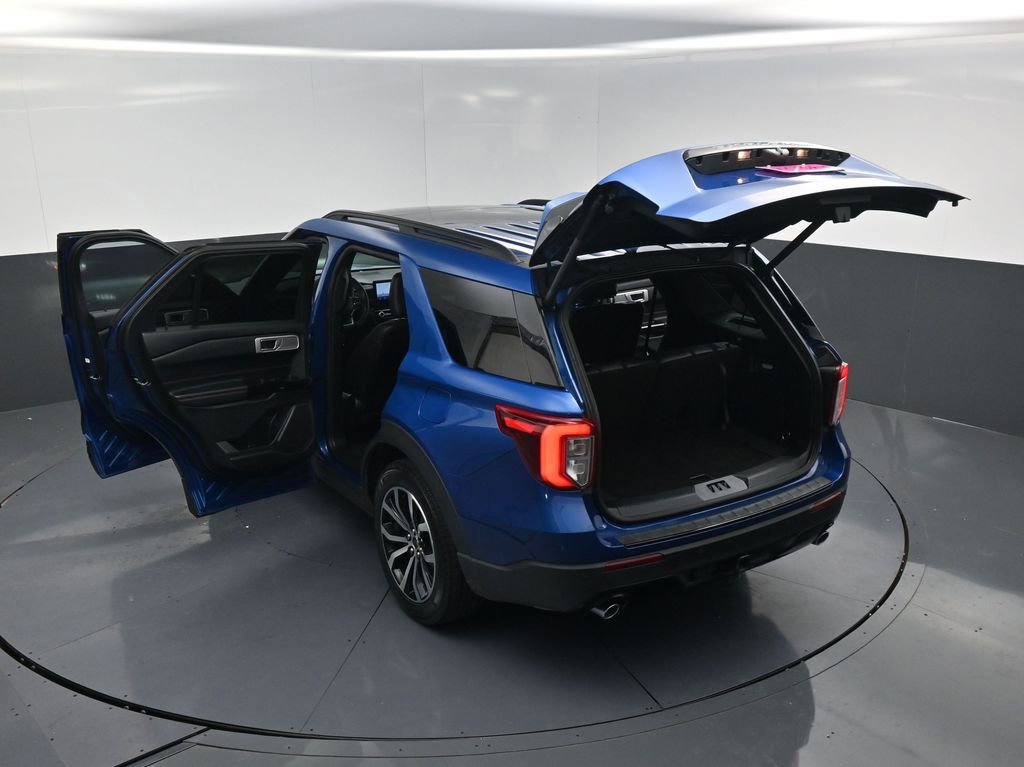 Used 2023 Ford Explorer ST-Line w/ Class IV Trailer Tow Package image 24