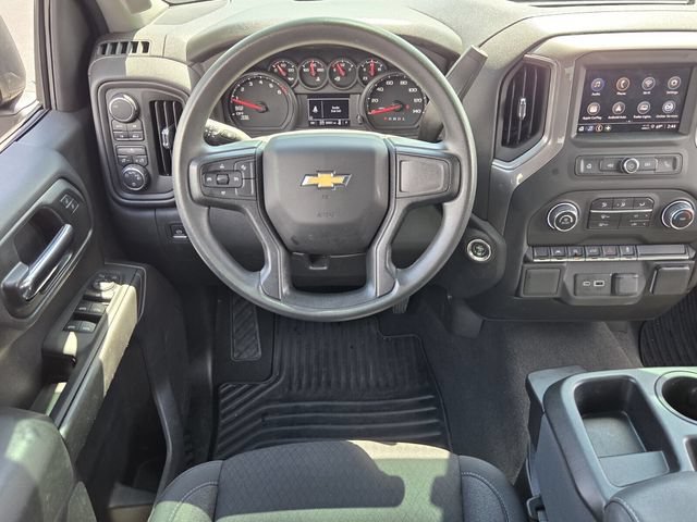 Used 2024 Chevrolet Silverado 1500 Custom w/ Turbomax Blackout Package AWD/4WD image 11