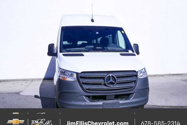 Used 2025 Mercedes-Benz Sprinter 2500 image 1