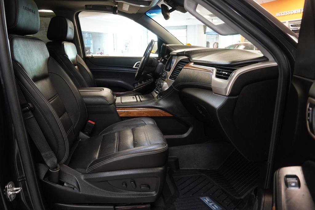 Used 2020 GMC Yukon XL Denali w/ Open Road Package AWD/4WD image 44