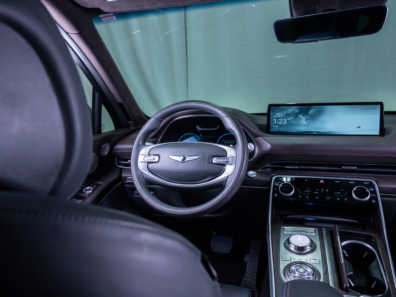 Used 2023 Genesis GV80 3.5T w/ Prestige Matte Package image 14