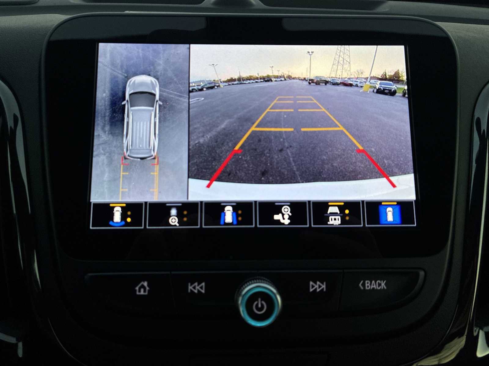 Certified 2022 Chevrolet Equinox RS w/ RS Leather Package image 15