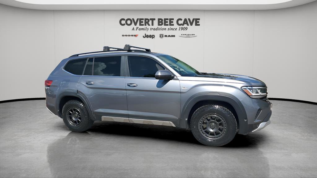 Used 2021 Volkswagen Atlas SE image 12