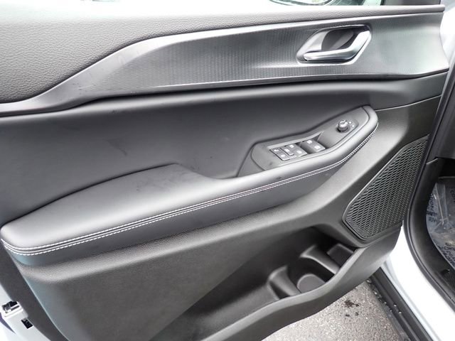 New 2025 Jeep Grand Cherokee L Altitude AWD/4WD image 15