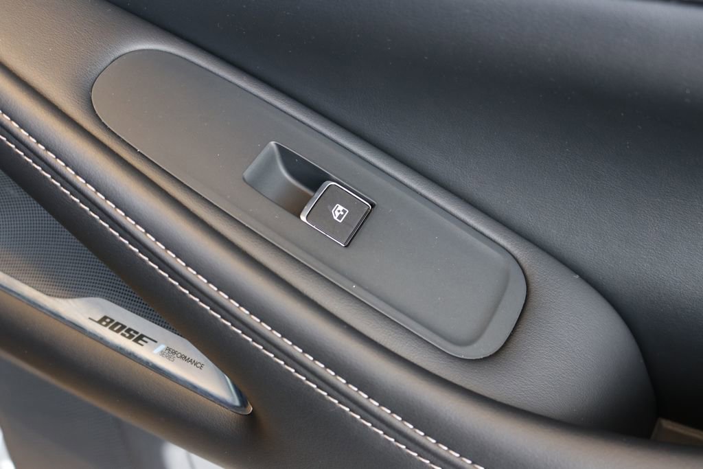 Certified 2025 INFINITI QX60 Luxe image 34