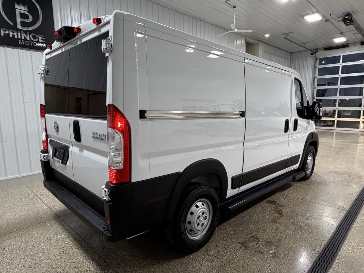 Used 2023 RAM ProMaster 2500 image 39
