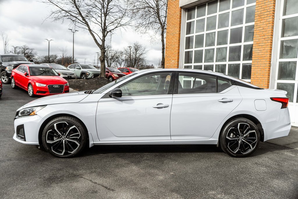 Used 2024 Nissan Altima 2.5 SR image 40