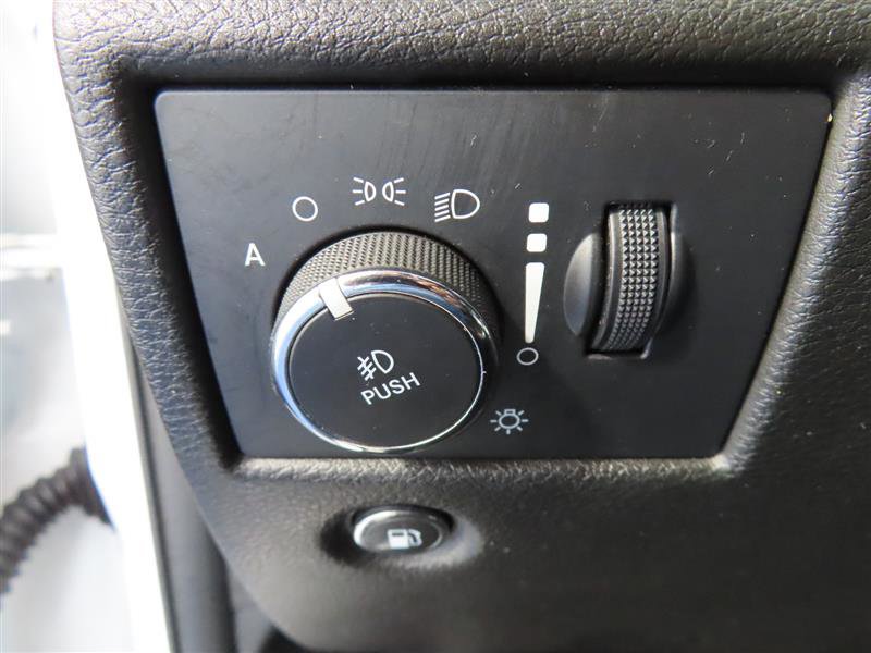 Used 2021 Jeep Grand Cherokee Limited w/ Quick Order Package 2GK 80th image 19