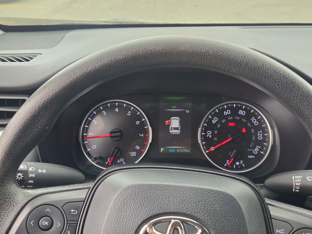Used 2020 Toyota RAV4 LE w/ All Weather Liner Package image 39