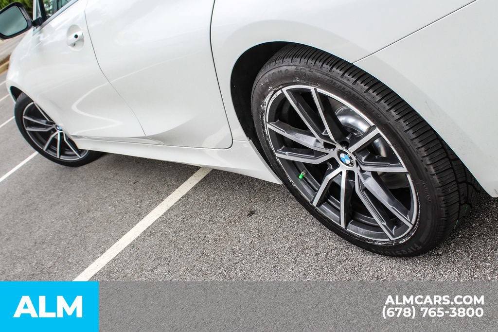 Used 2020 BMW 330i Sedan w/ Convenience Package RWD image 14