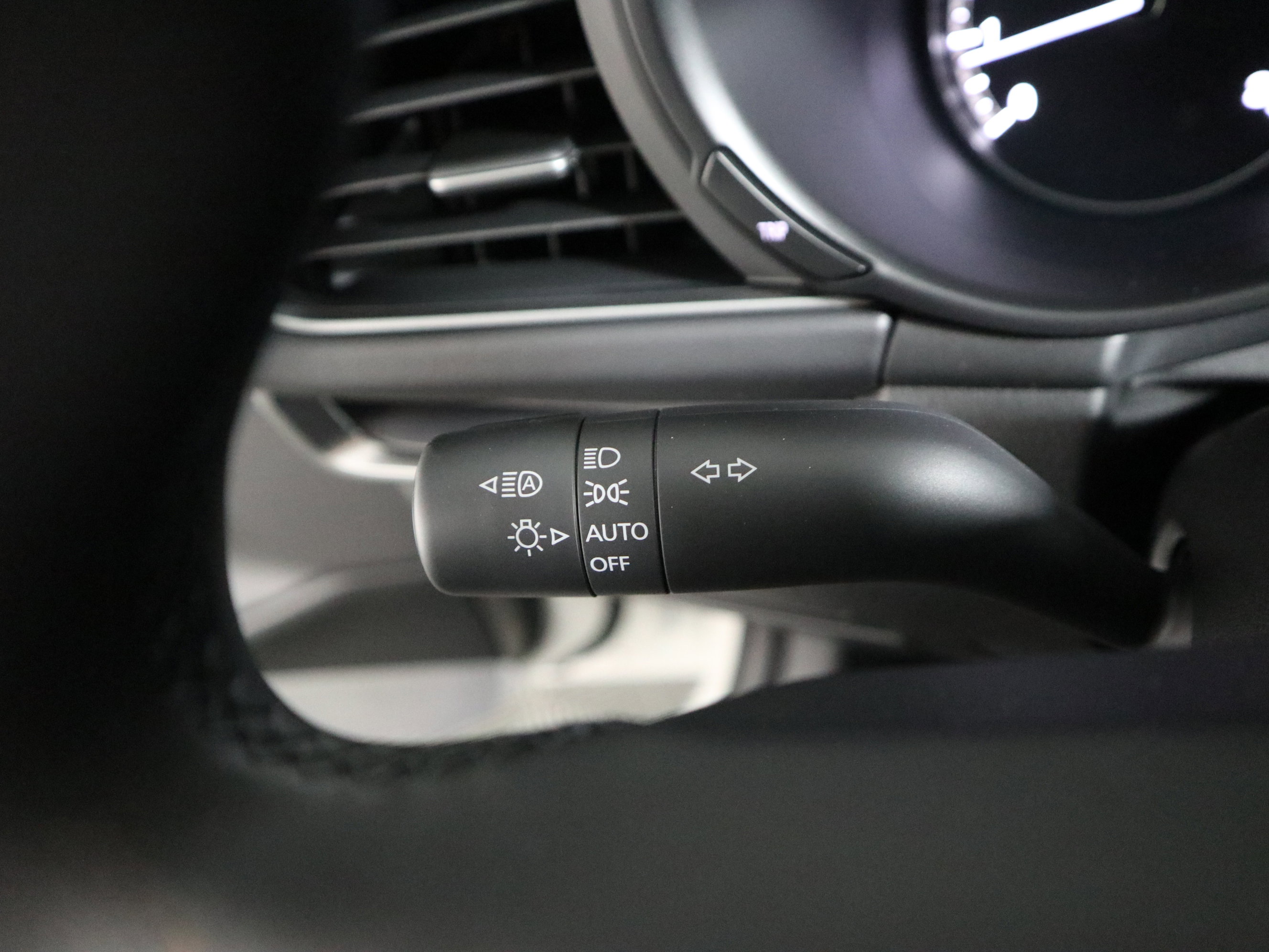 New 2026 MAZDA MAZDA3 2.5 S Sedan w/ Preferred Pkg image 23