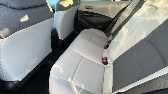 Used 2022 Toyota Corolla LE image 24