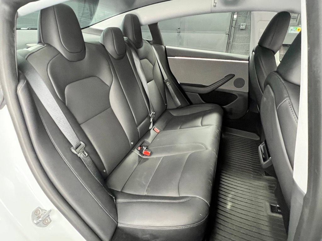 Used 2025 Tesla Model 3 Long Range RWD image 17