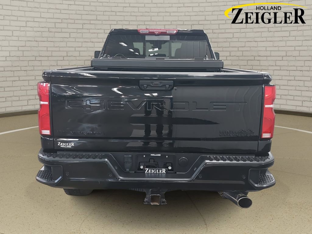 Used 2024 Chevrolet Silverado 3500 High Country w/ High Country Premium Package image 6
