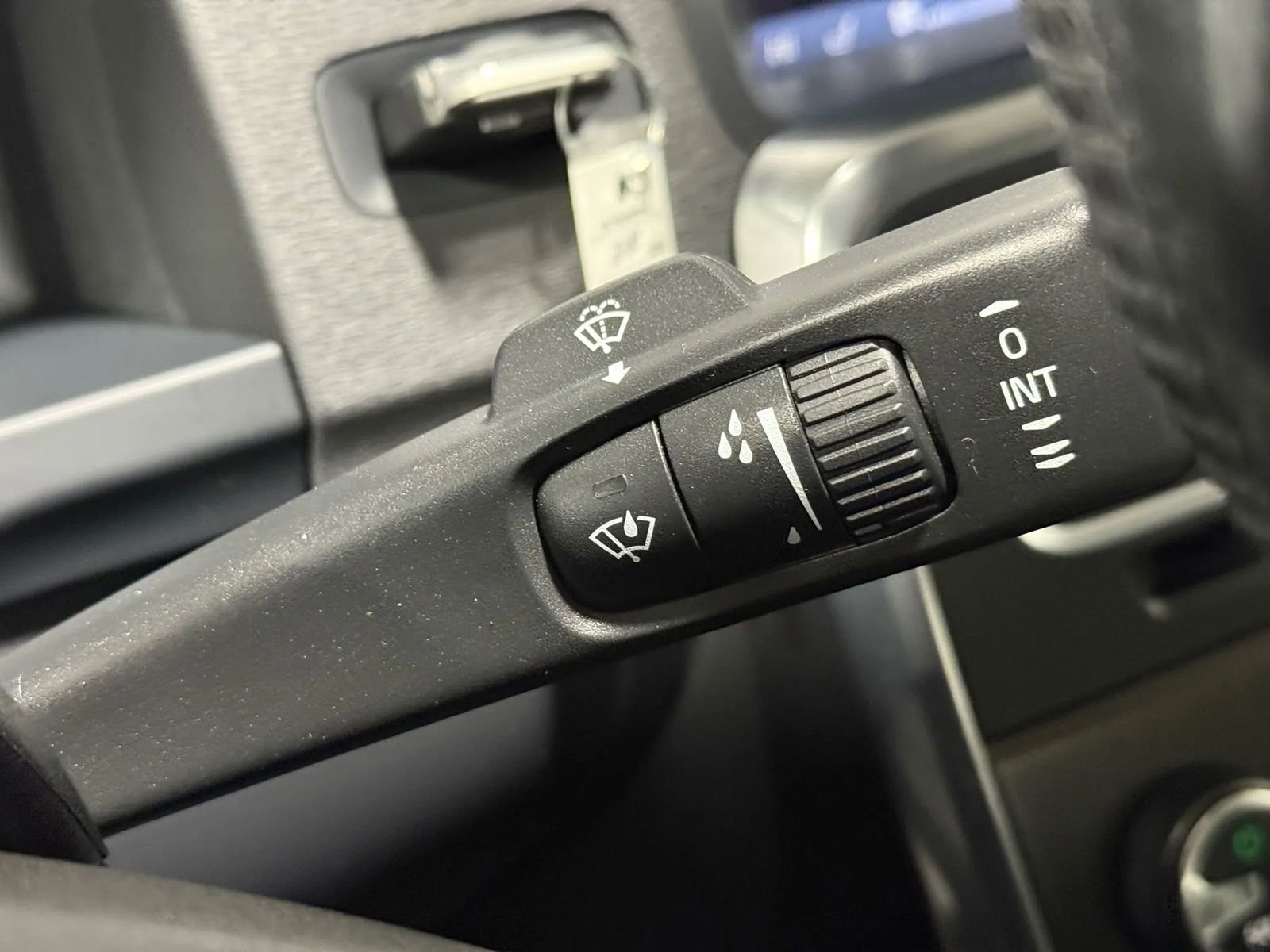 Used 2014 Volvo S60 T5 w/ Climate Package image 27