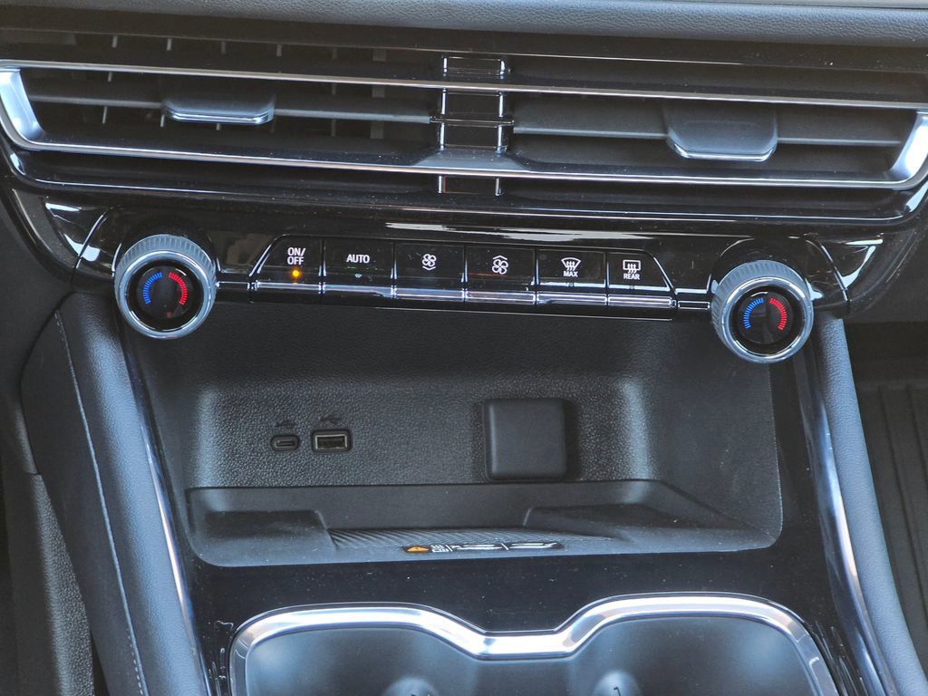 New 2026 Chevrolet Traverse LT image 31