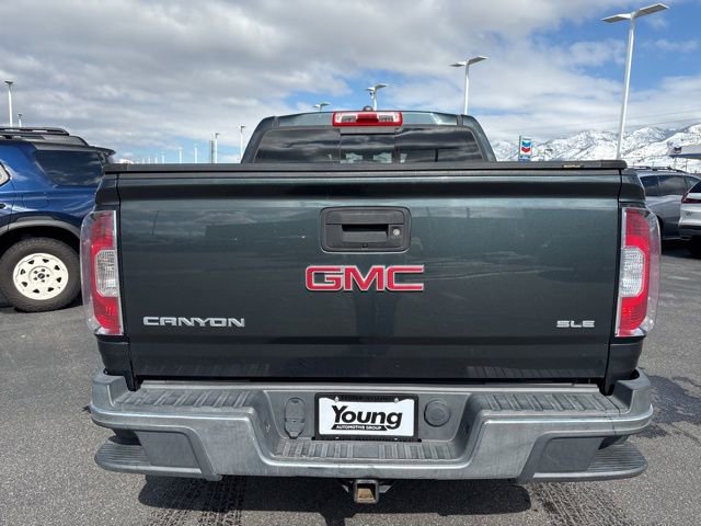 Used 2017 GMC Canyon SLE w/ SLE Convenience Package image 4
