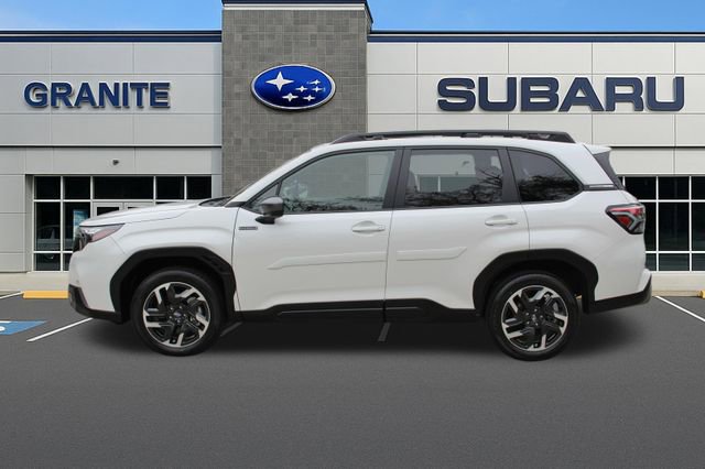 Used 2025 Subaru Forester Premium AWD/4WD image 7