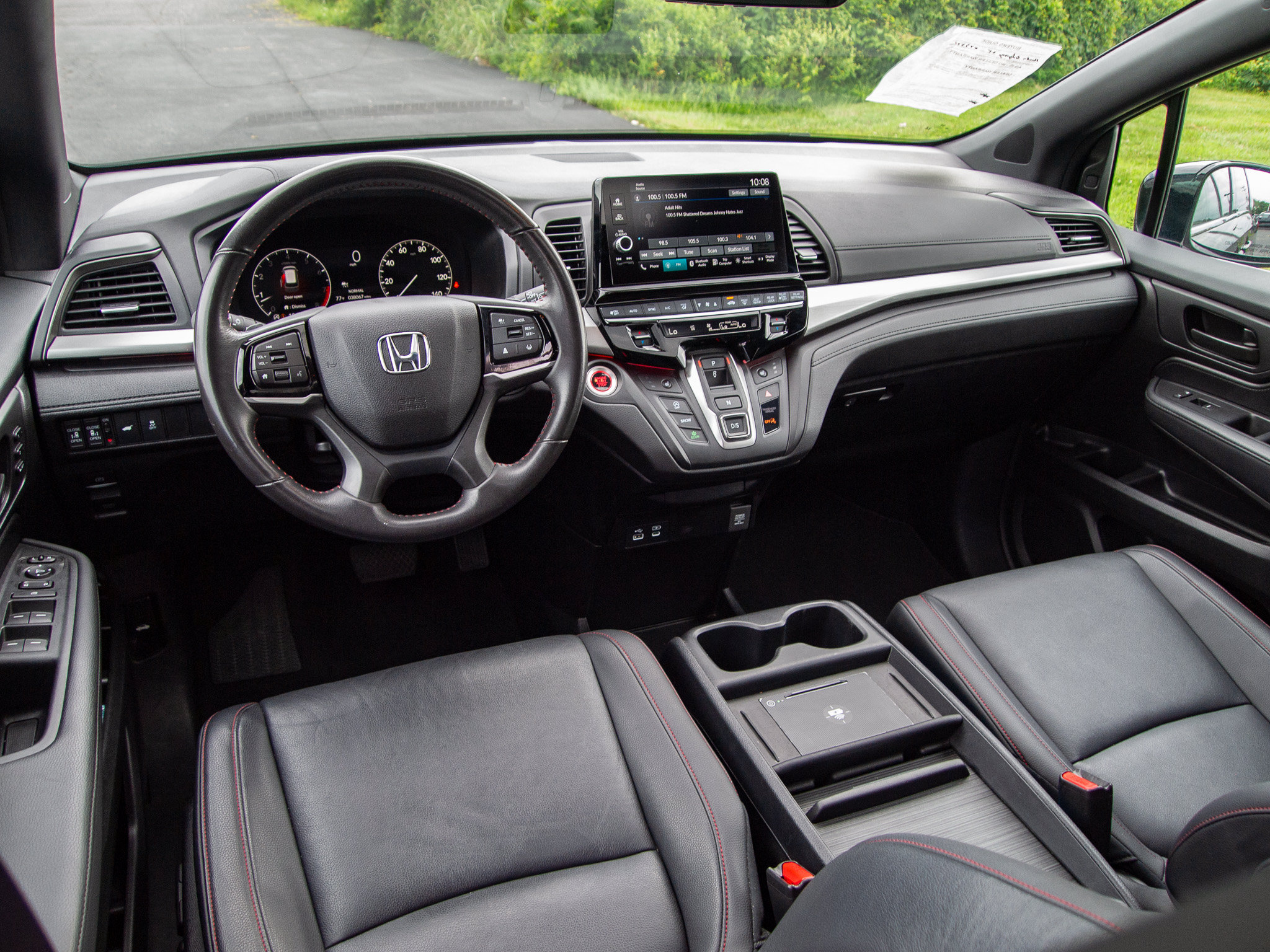 Used 2025 Honda Odyssey Sport-L image 26