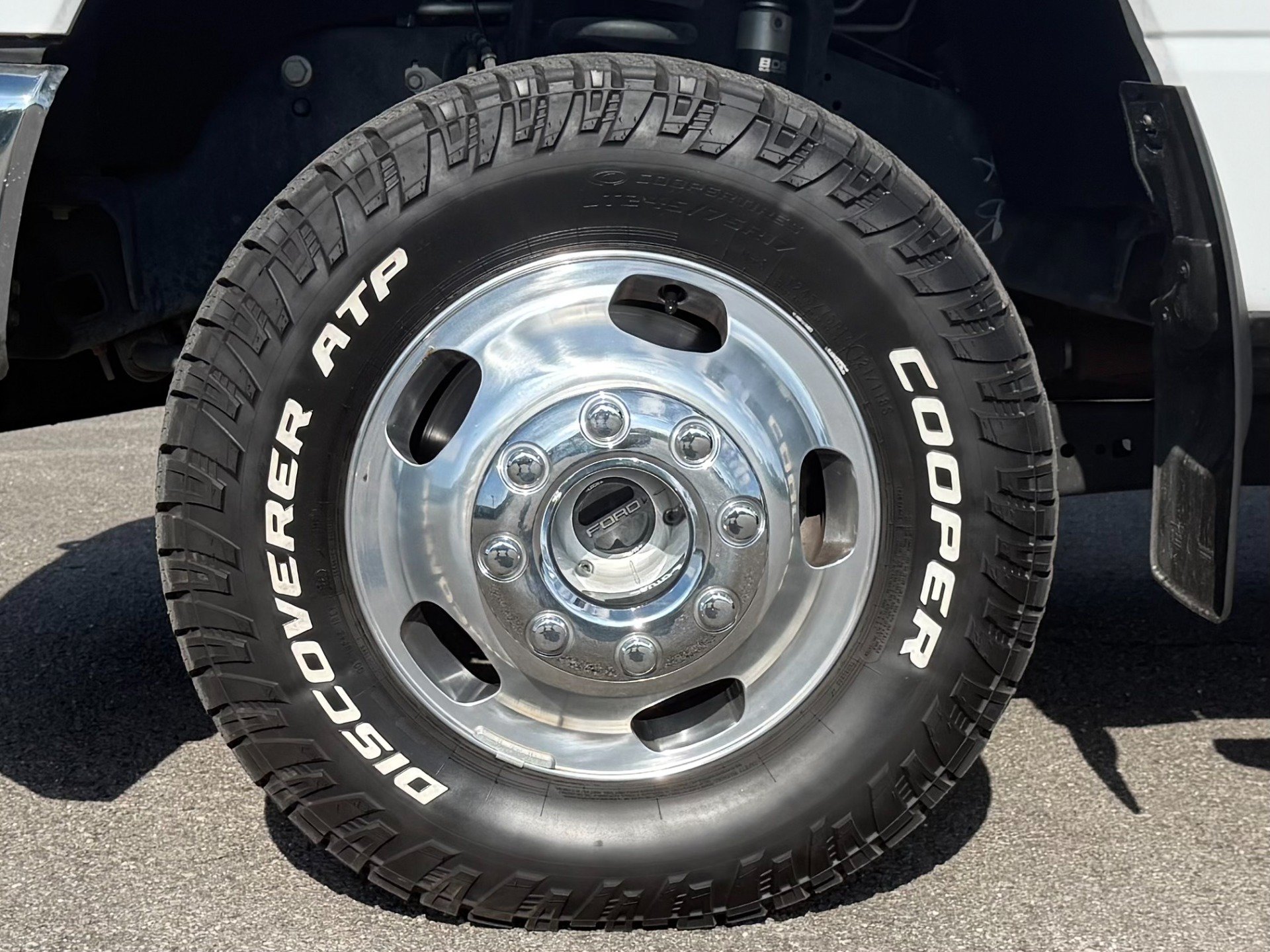 Used 2024 Ford F350 XLT w/ FX4 Off-Road Package AWD/4WD image 43