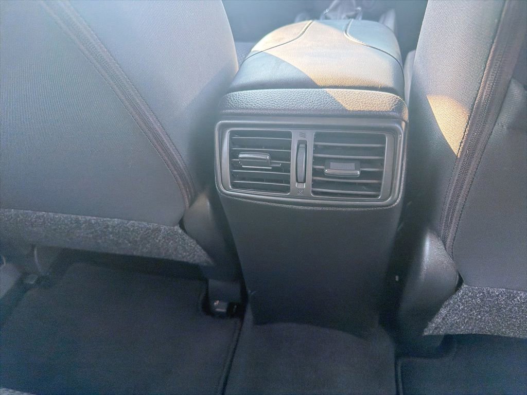 Used 2020 Nissan Rogue Sport S AWD/4WD image 39