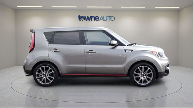 Used 2018 Kia Soul ! FWD image 6