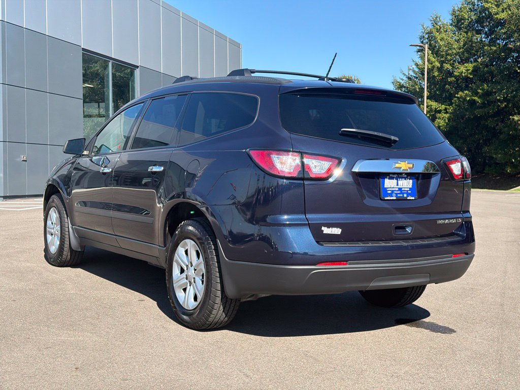 Used 2015 Chevrolet Traverse LS FWD image 4