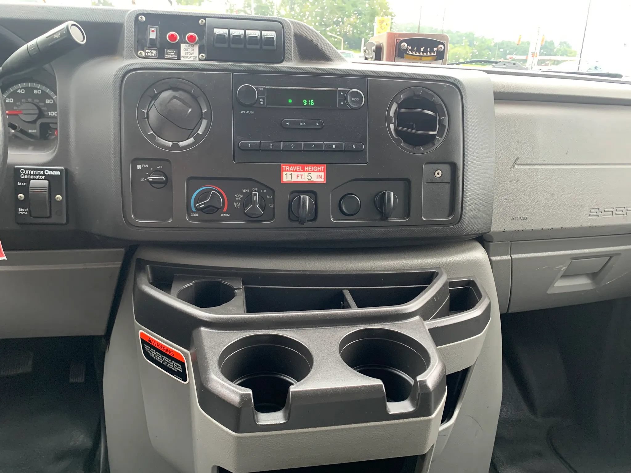 Used 2019 Ford E-350 and Econoline 350 Super Duty RWD image 13