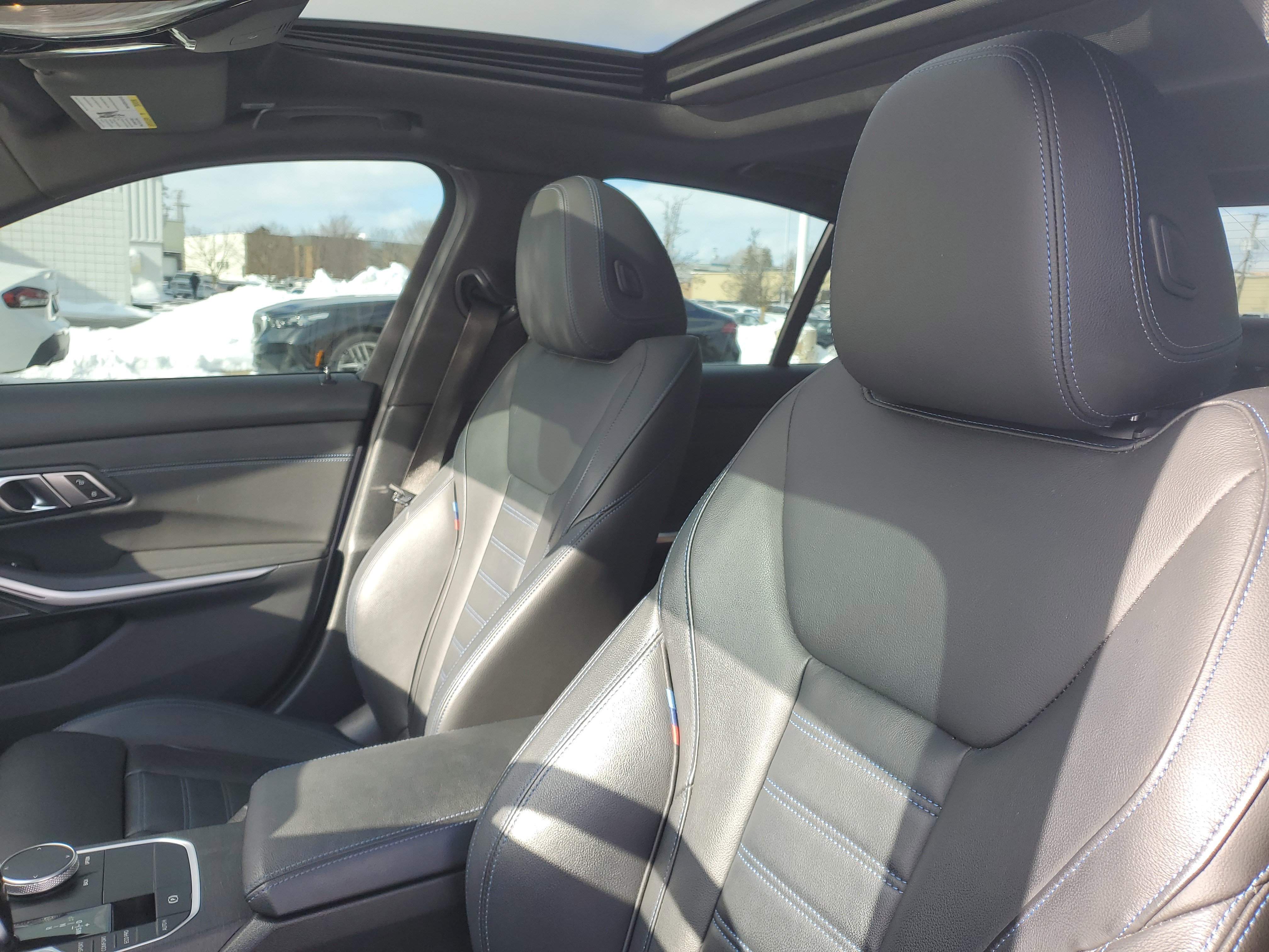 Used 2022 BMW M340i xDrive M340i xDrive w/ Premium Package image 8