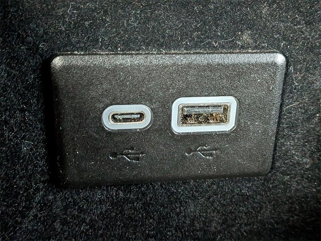 Certified 2025 Cadillac XT4 Premium Luxury image 26