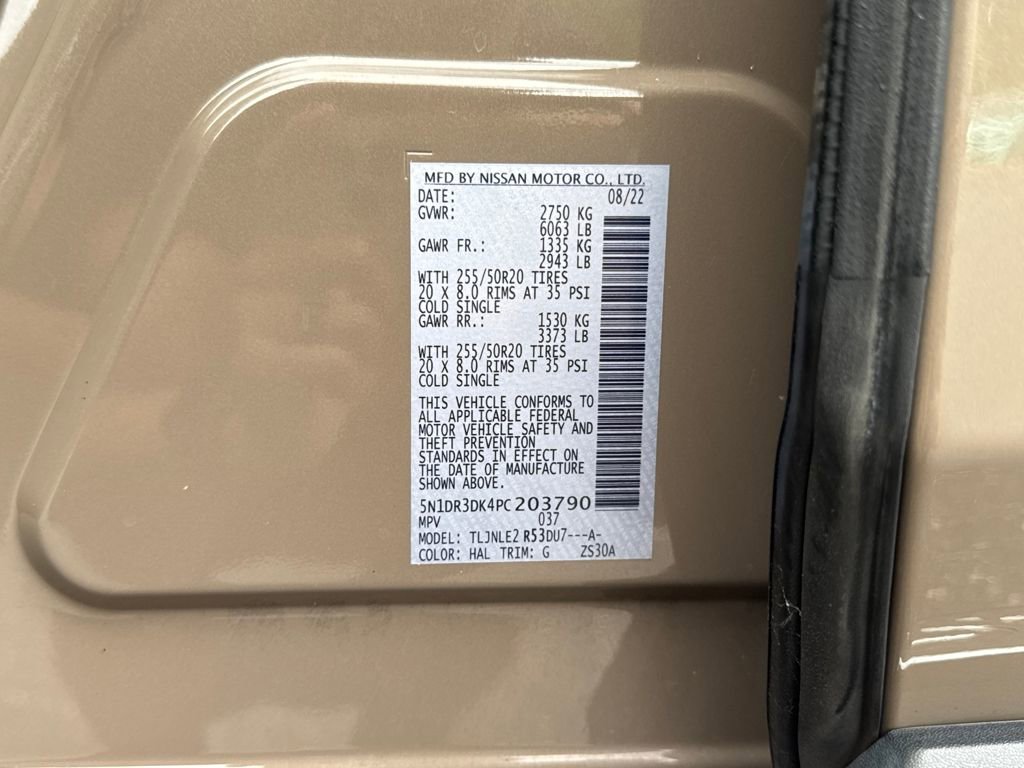 Used 2023 Nissan Pathfinder Platinum image 33