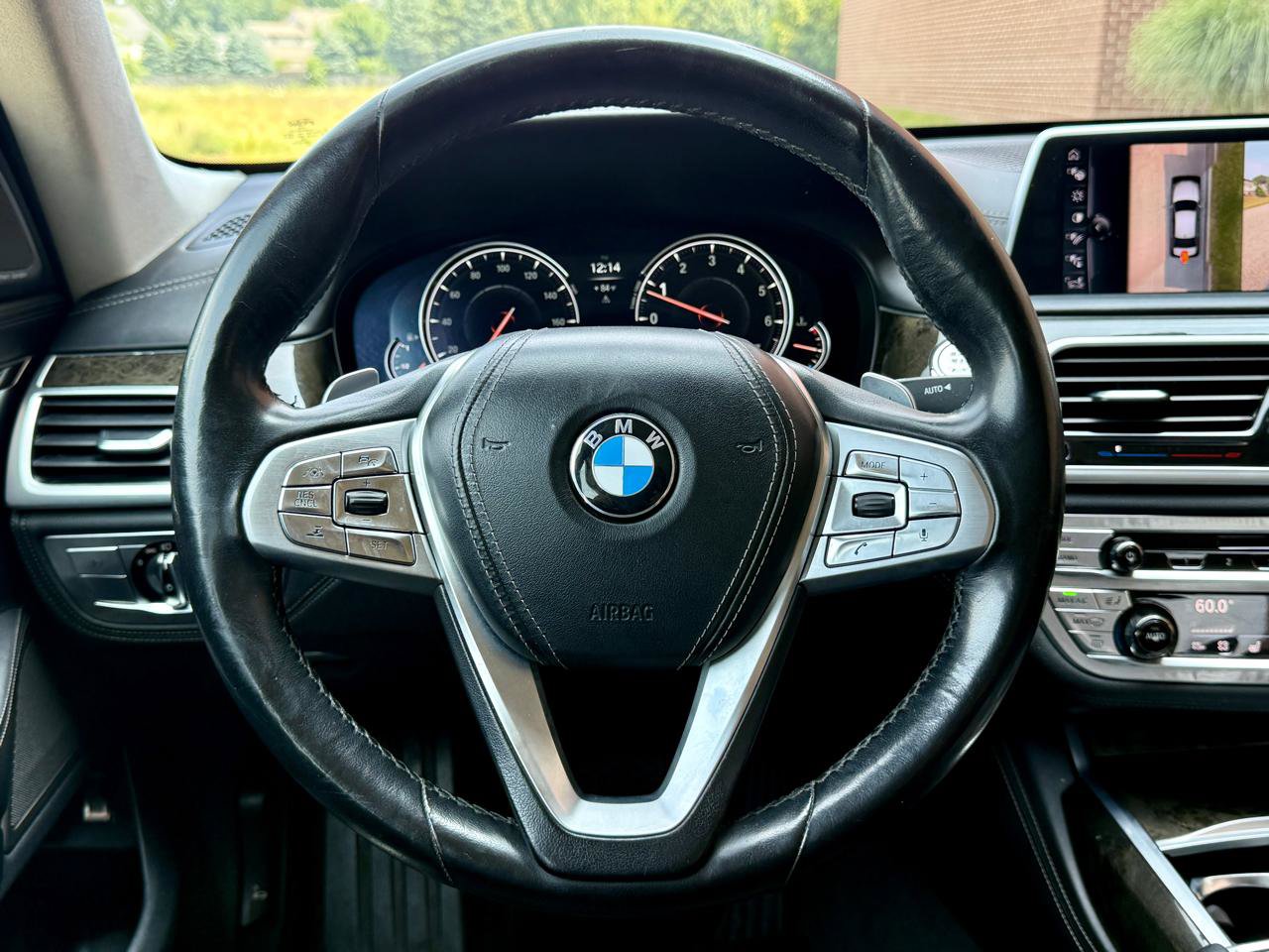 Used 2017 BMW 750i xDrive AWD/4WD image 21