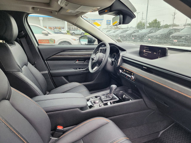 Certified 2025 MAZDA CX-50 AWD 2.5 S w/ Weather Package image 30