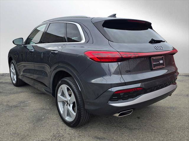 Certified 2025 Audi Q5 Premium w/ Premium Plus AWD/4WD image 5