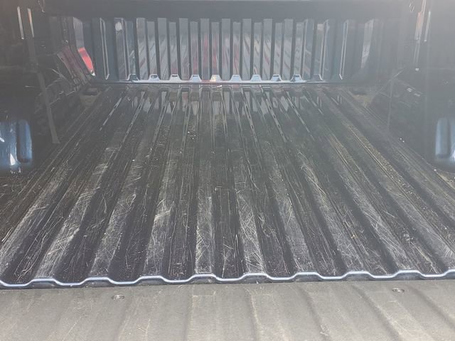 Certified 2022 Chevrolet Silverado 1500 Custom AWD/4WD image 9