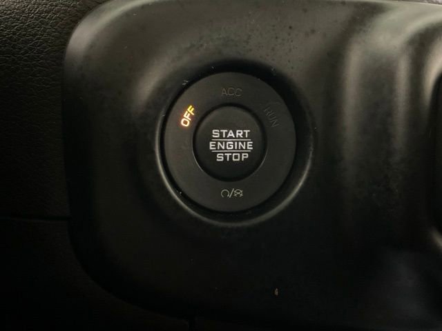 Used 2019 Jeep Wrangler Unlimited Sahara image 26