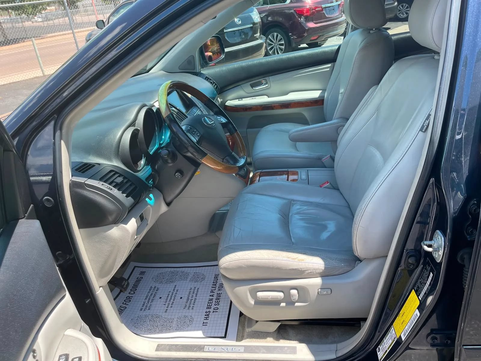 Used 2005 Lexus RX 330 AWD image 9