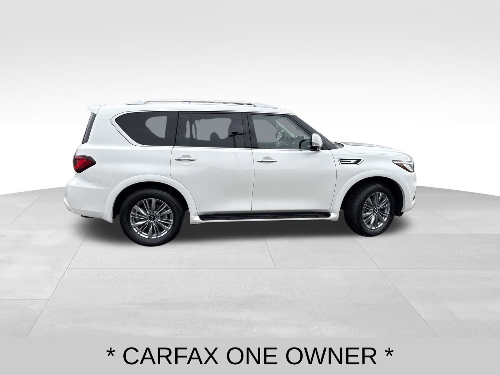 Certified 2024 INFINITI QX80 Luxe w/ Cargo Package image 6