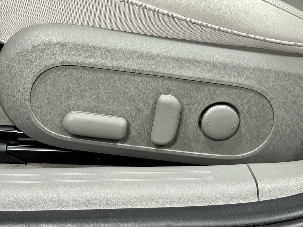 Used 2024 Hyundai Ioniq 6 SEL image 7