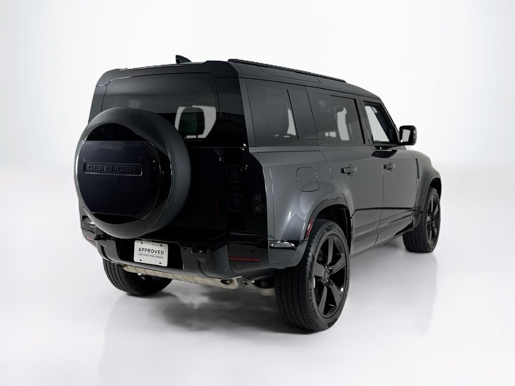 Used 2026 Land Rover Defender 110 X-Dynamic SE AWD/4WD image 5