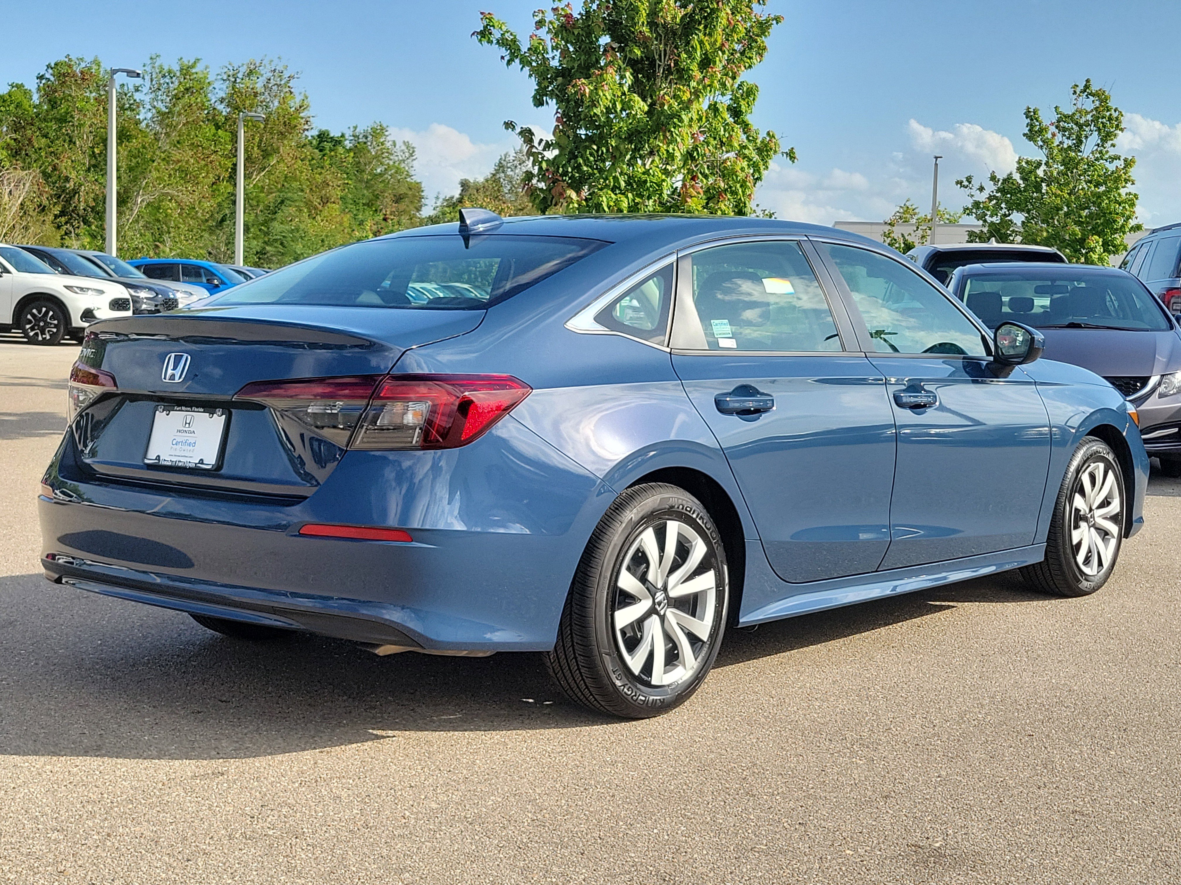 Certified 2025 Honda Civic LX image 4