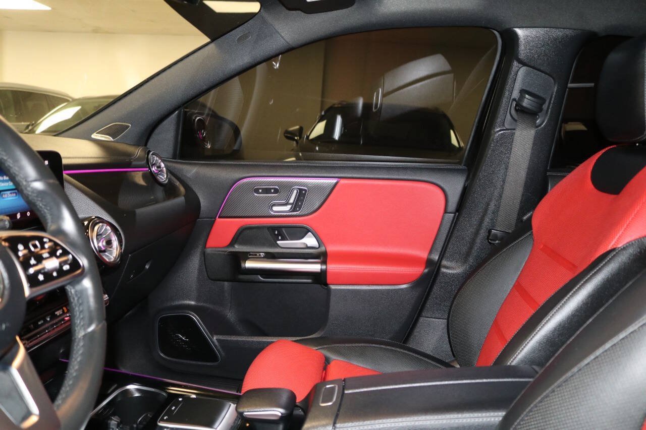 Used 2021 Mercedes-Benz GLA 250 4MATIC image 63