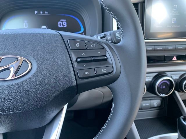 New 2025 Hyundai Venue SEL image 20