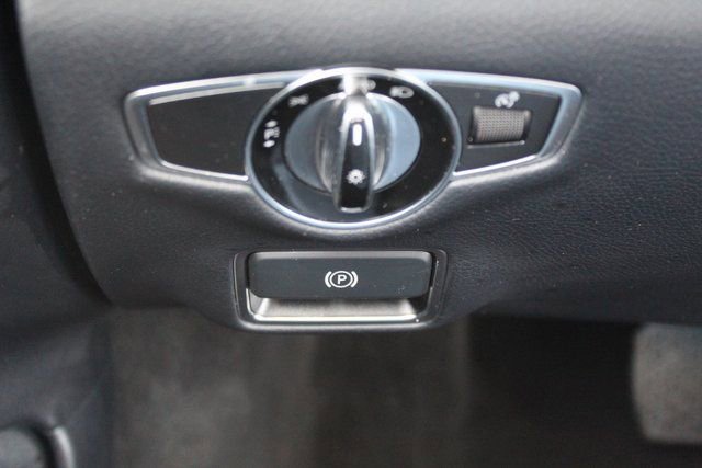 Used 2018 Mercedes-Benz S 450 Sedan image 13