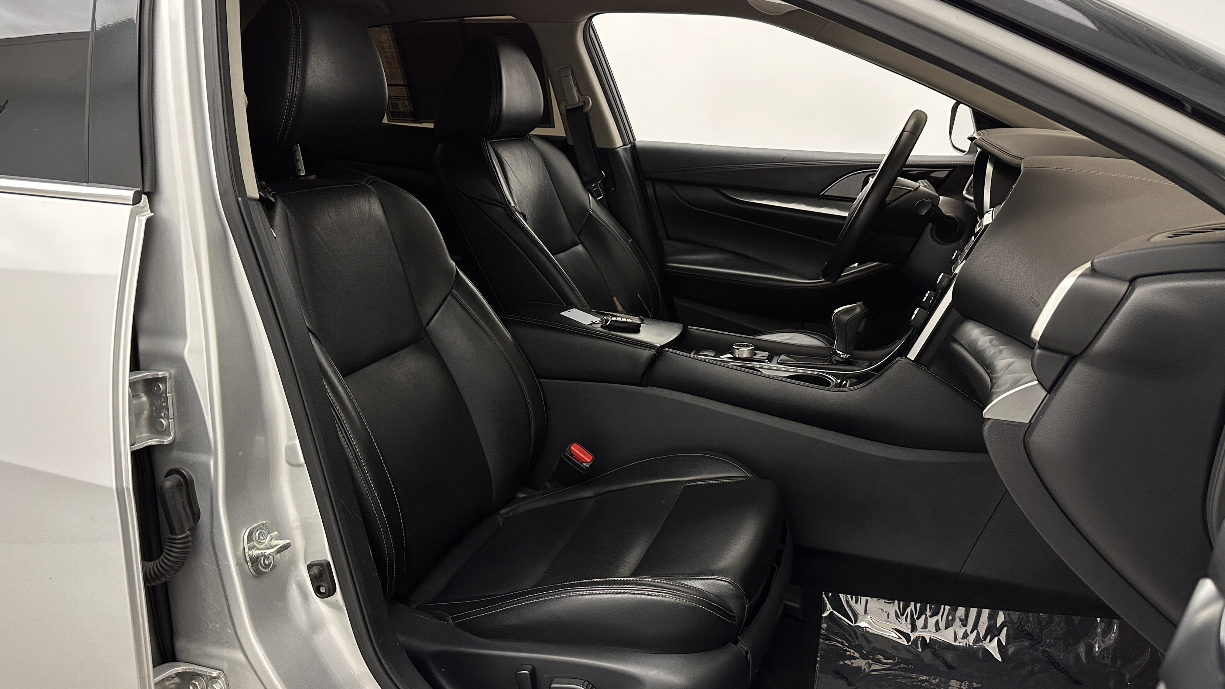 Used 2020 Nissan Maxima 3.5 SV w/ Floor Mat Group FWD image 35