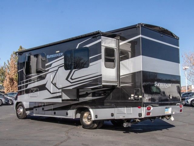 Used 2022 Mercedes-Benz Sprinter 3500 image 5