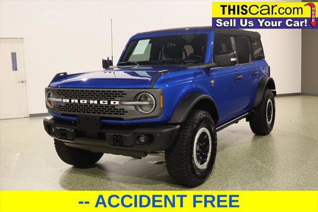 Used 2023 Ford Bronco Badlands w/ Sasquatch Package image 3